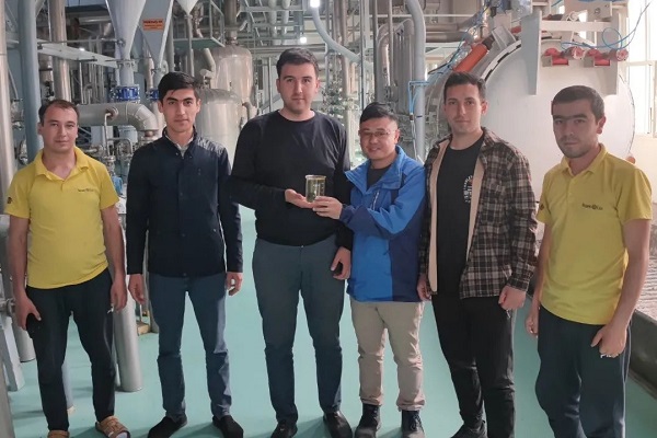 邁安德承建200噸/天油脂精煉工程